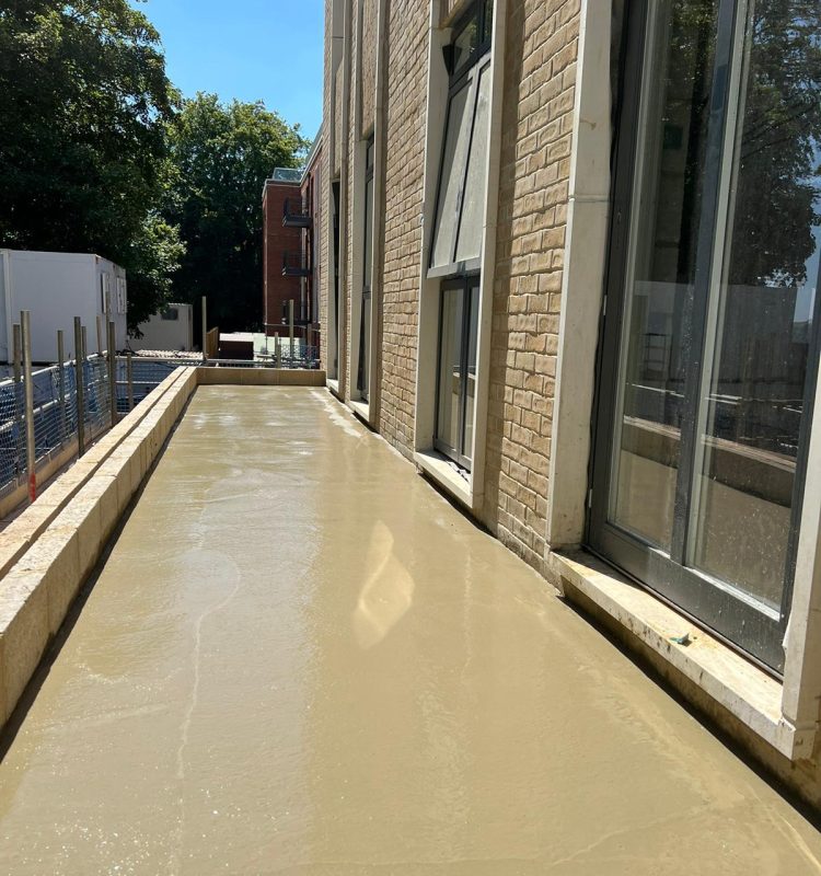 WhatsApp Image 2025-08-23 at 17.06.49 (1)